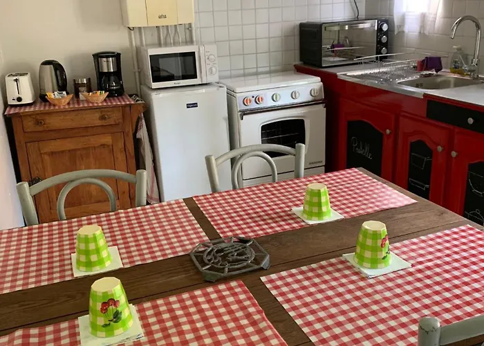 Duplex La Maisonnette 1 - Parking Gratuit * Troyes